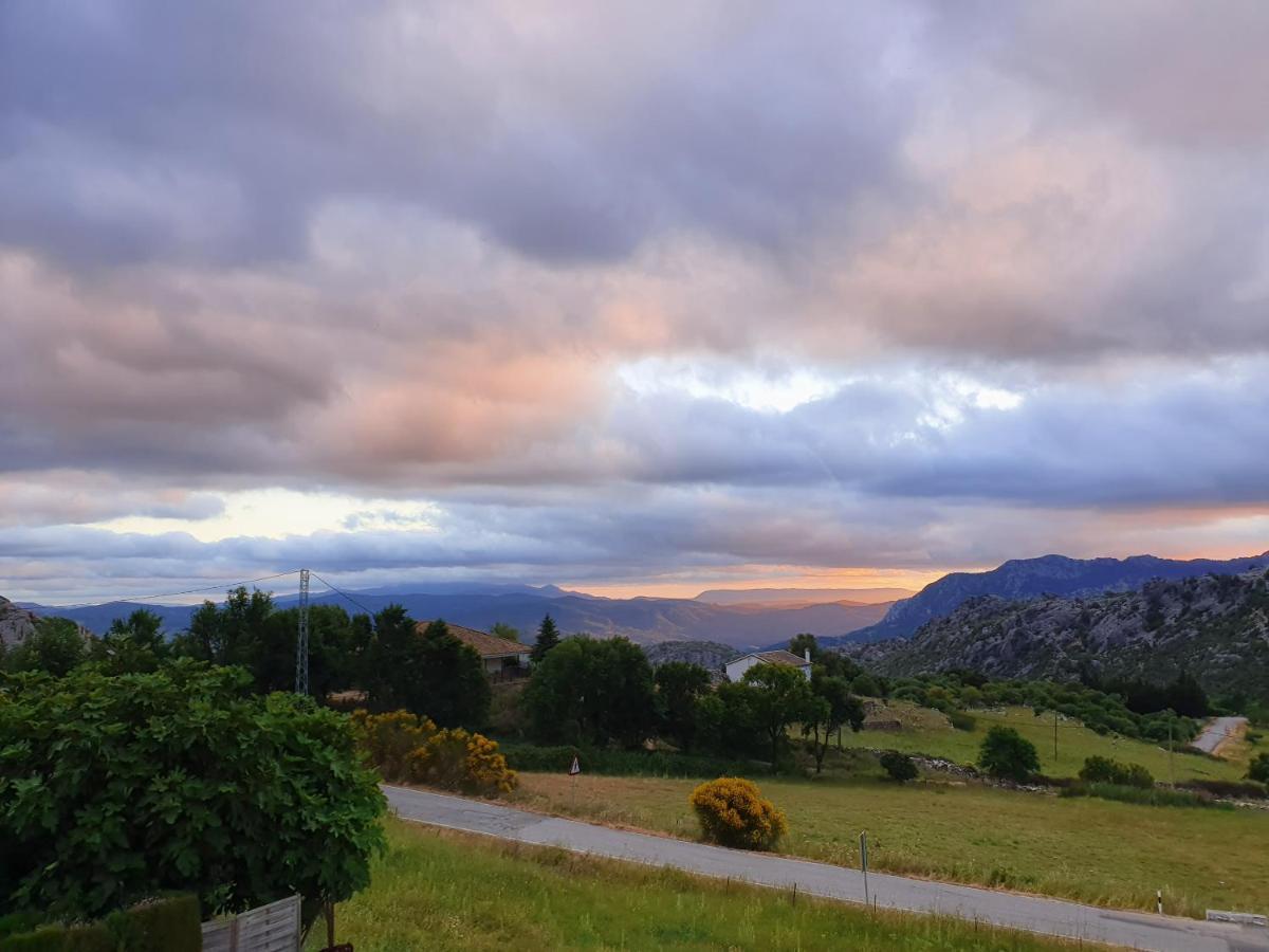 Apartamentos Rurales Sierra Alta Бенаокас Экстерьер фото