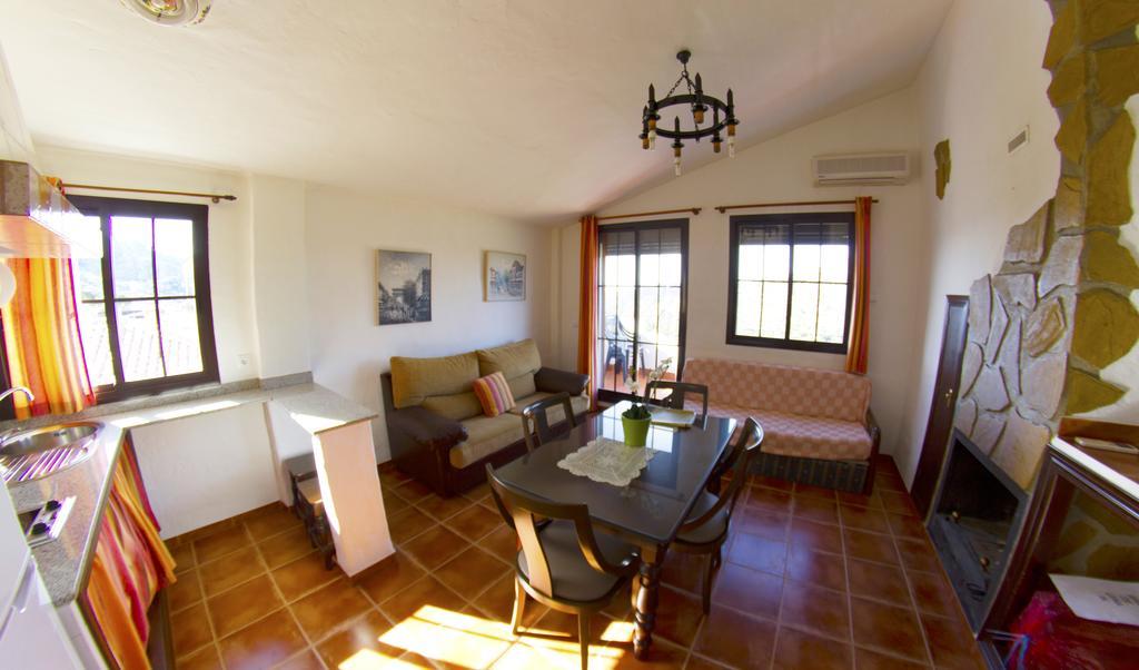 Apartamentos Rurales Sierra Alta Бенаокас Экстерьер фото